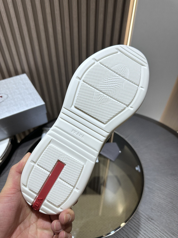 PA Low Sneakers