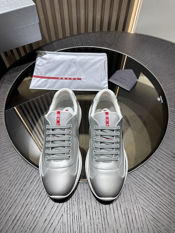 PA Low Sneakers