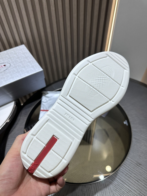 PA Low Sneakers
