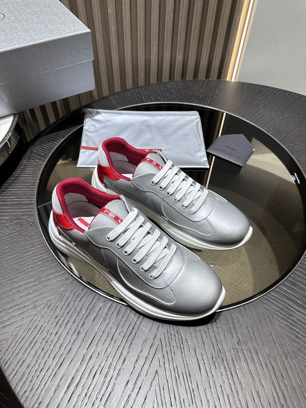 PA Low Sneakers