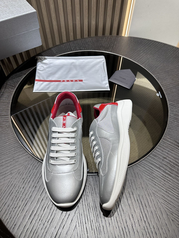 PA Low Sneakers