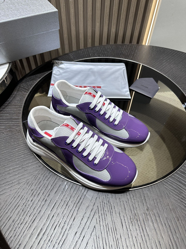 PA Low Sneakers