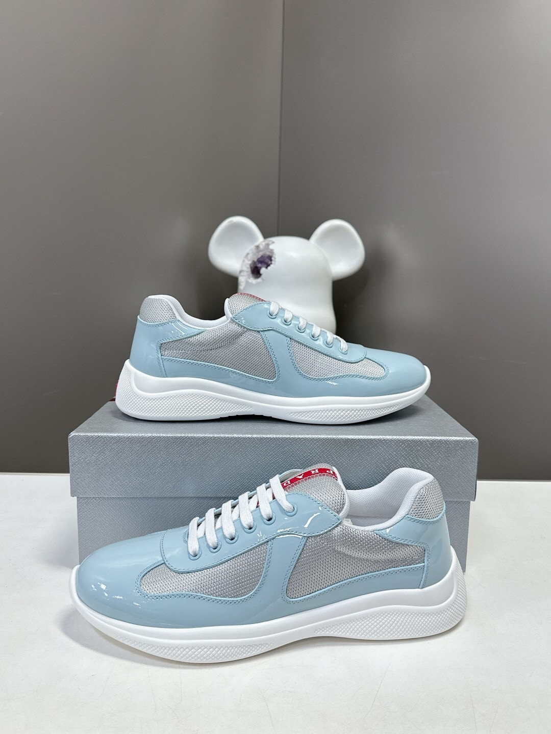 PA Low Sneakers