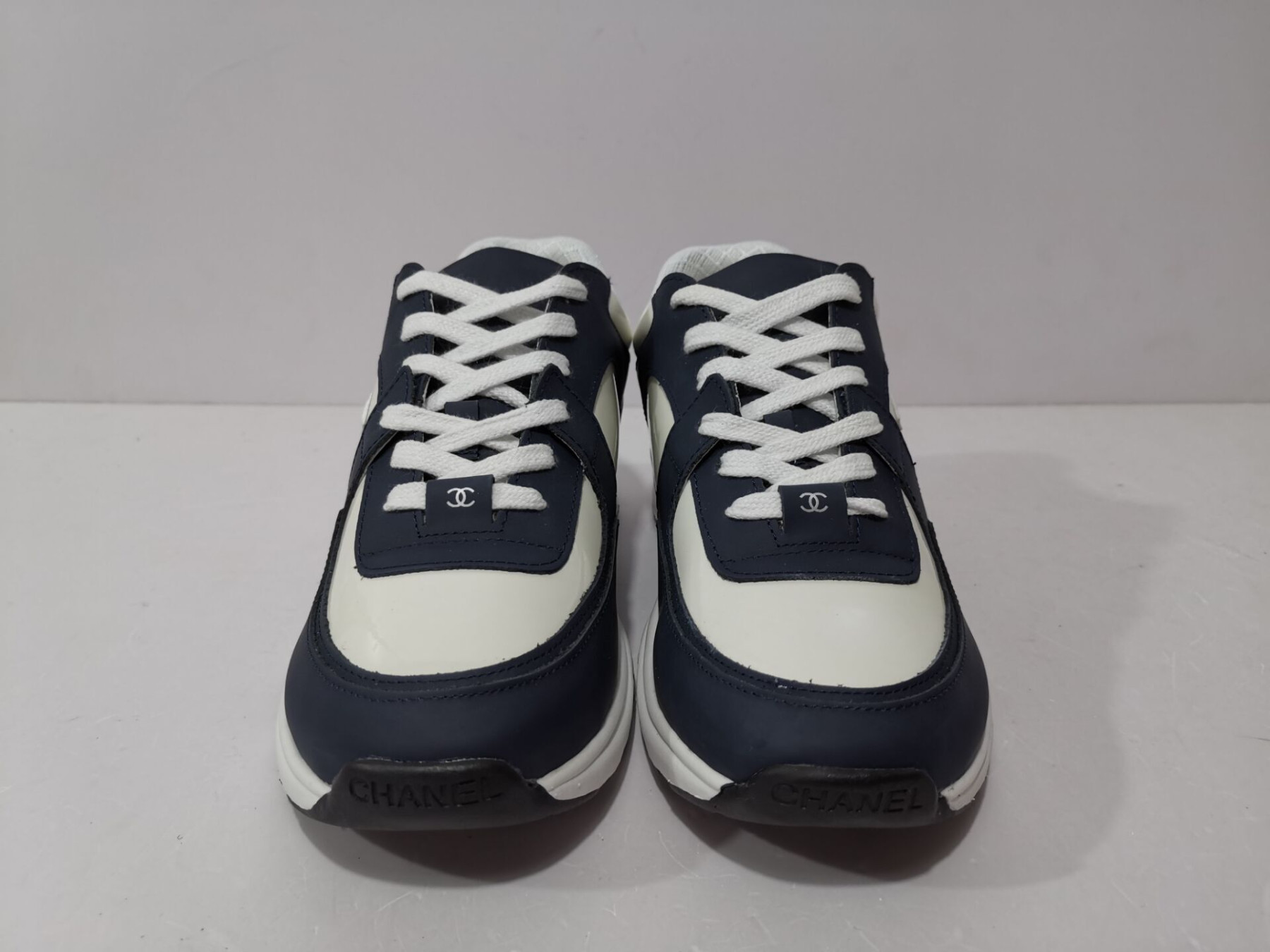 CNL Sneakers