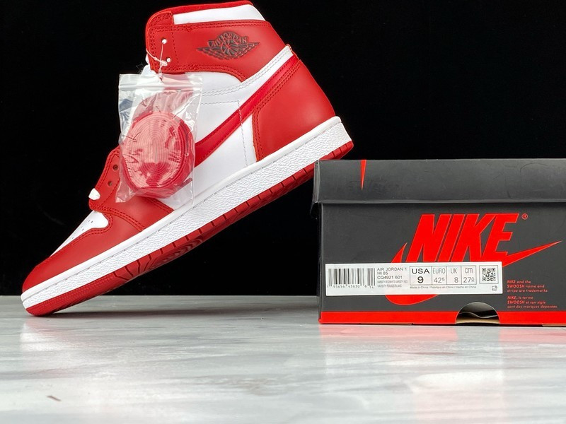 Air Jordan 1 Retro High 