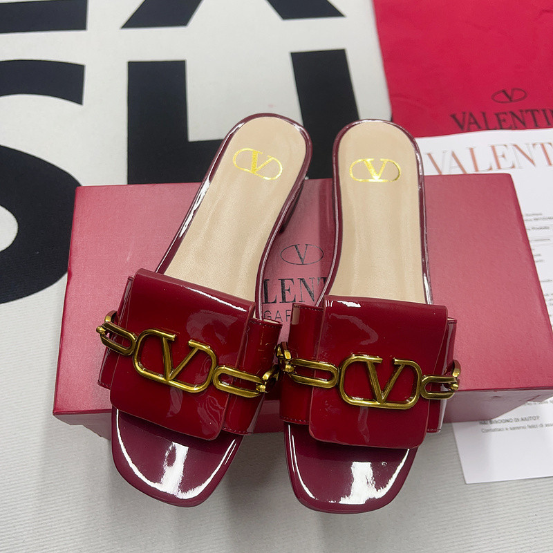 Valenti** sandals
