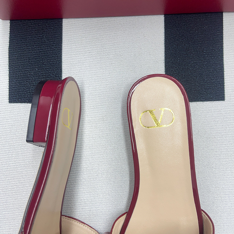 Valenti** sandals