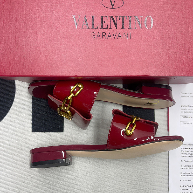Valenti** sandals