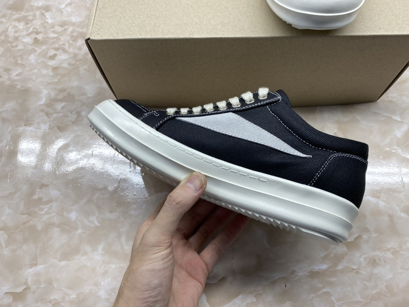 RO Sneakers