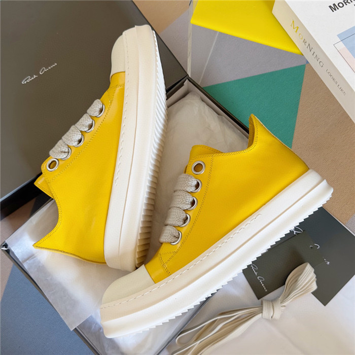 RO Sneakers
