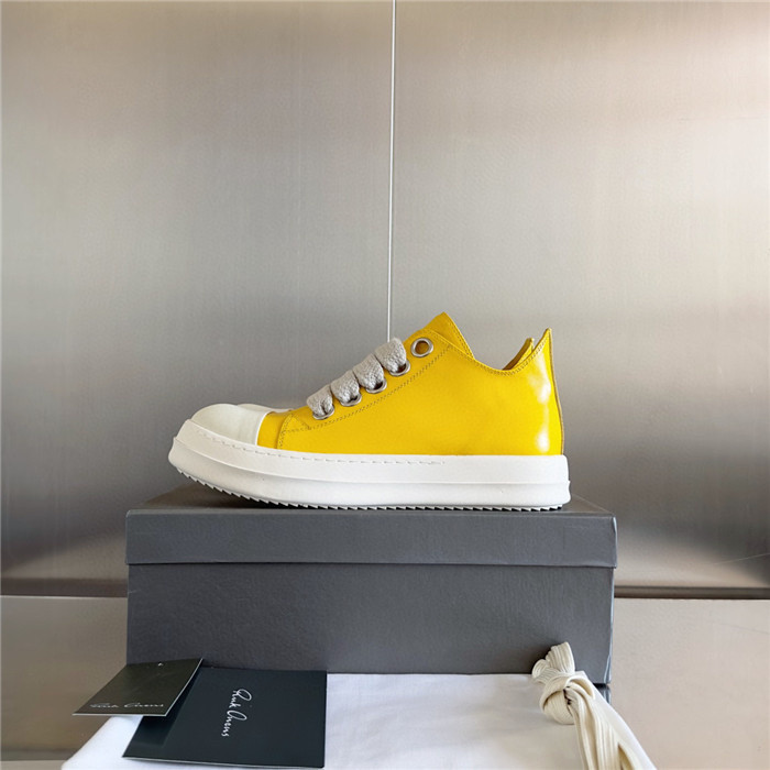 RO Sneakers