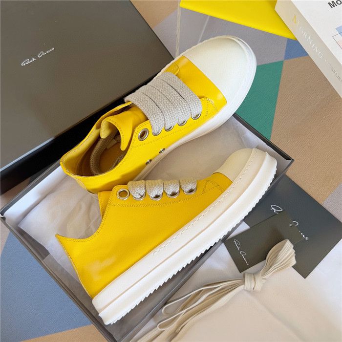 RO Sneakers