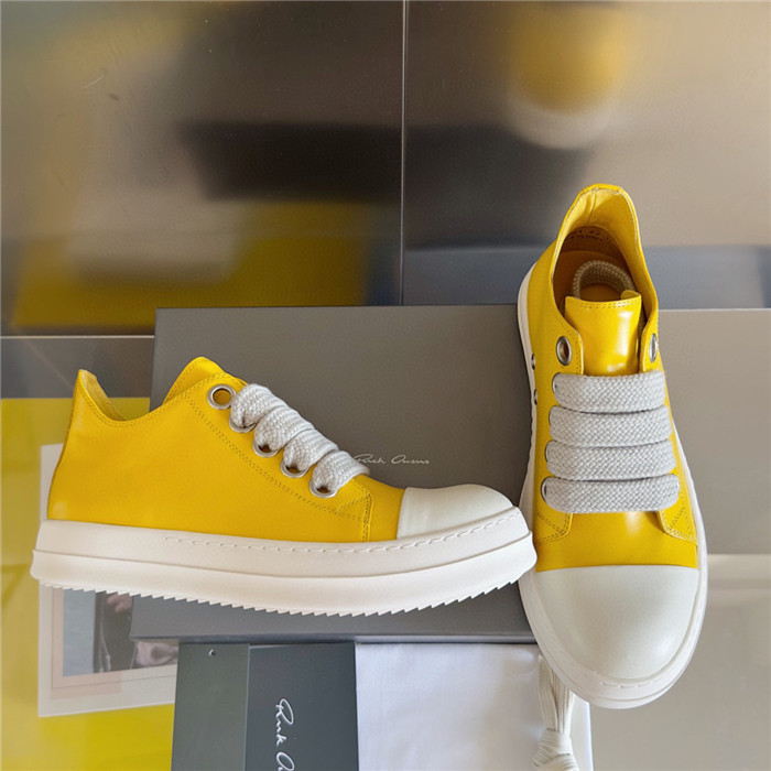 RO Sneakers