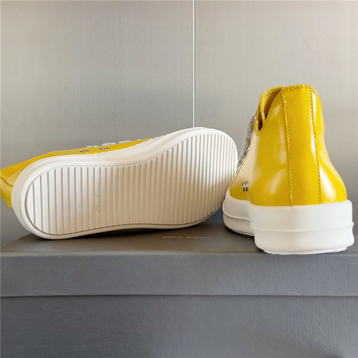 RO Sneakers