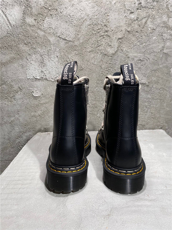 RO Boots
