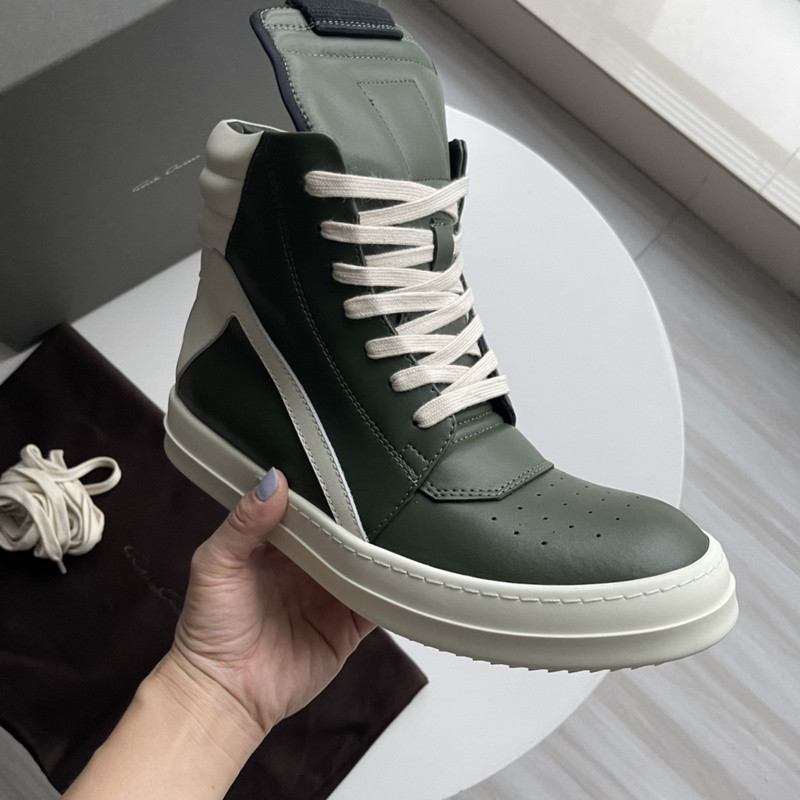 RO Sneakers