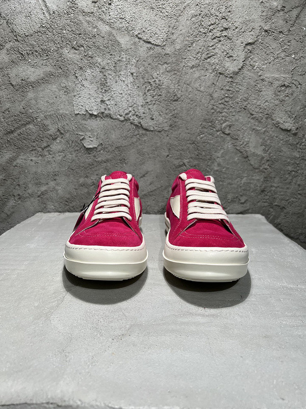 RO Sneakers