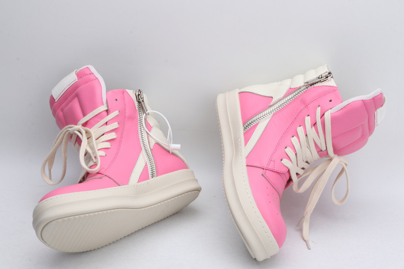 RO Sneakers