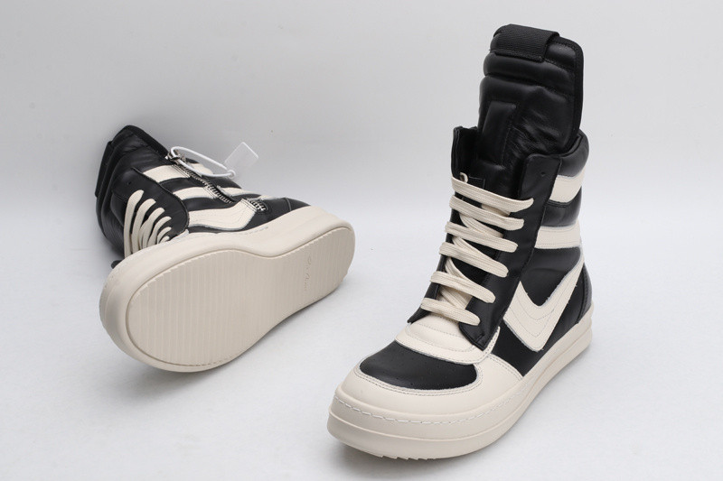RO Sneakers