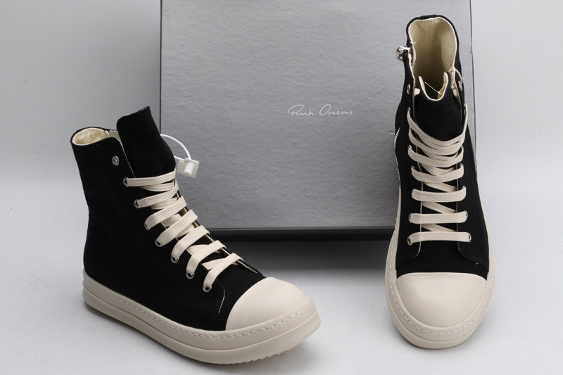 RO Sneakers