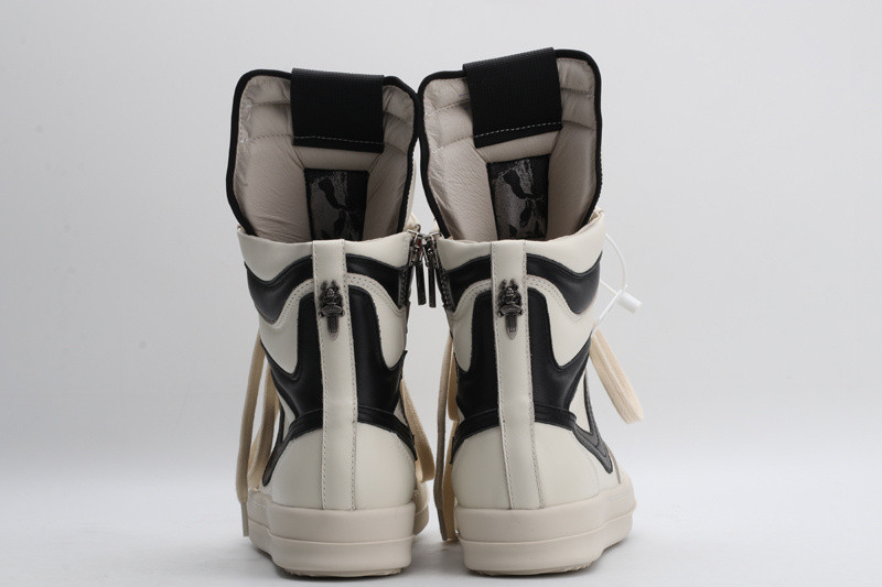 RO Sneakers