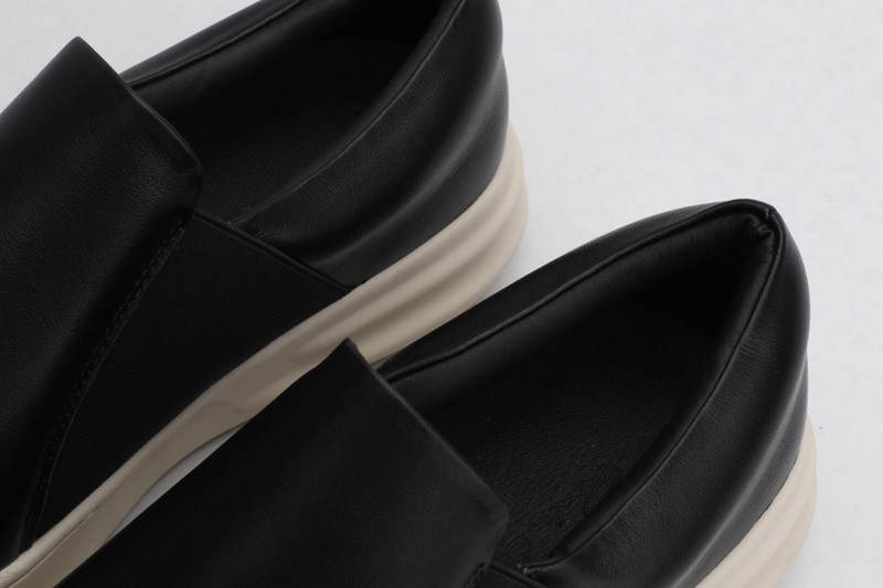 RO Sneakers