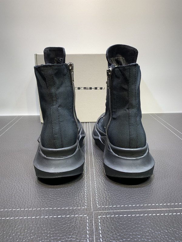 RO Sneakers