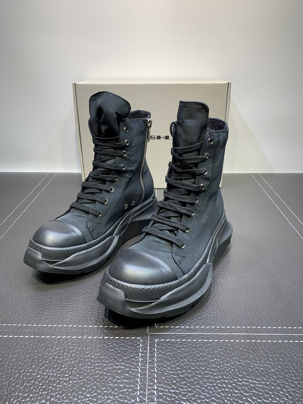 RO Sneakers