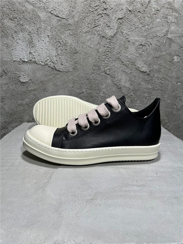 RO Sneakers