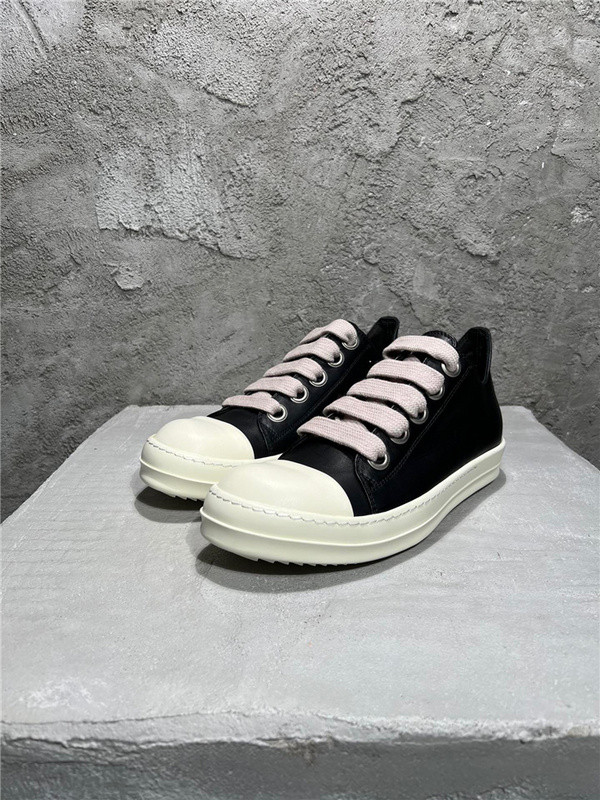 RO Sneakers