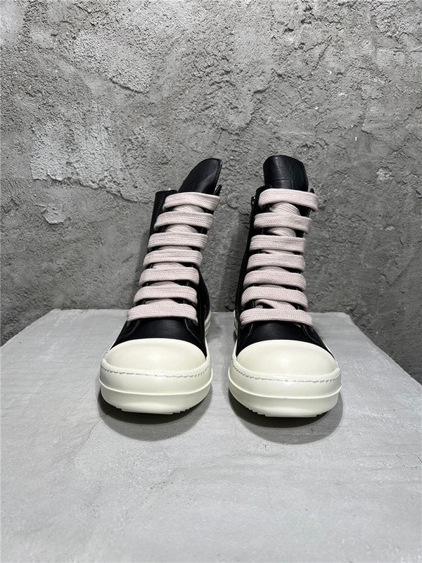 RO Sneakers