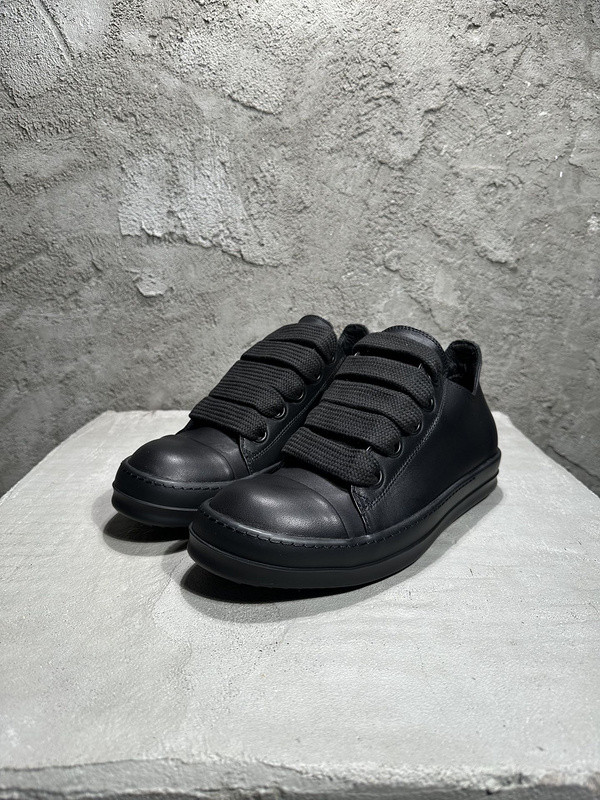 RO Sneakers Low