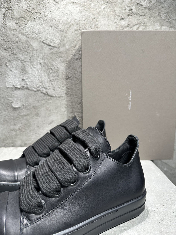 RO Sneakers Low