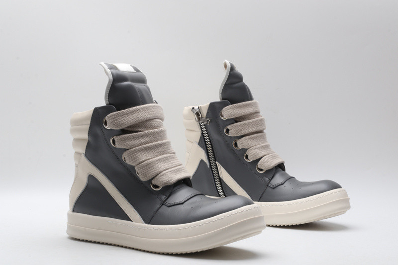 RO Sneakers