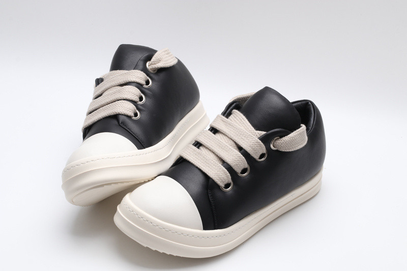 RO Sneakers