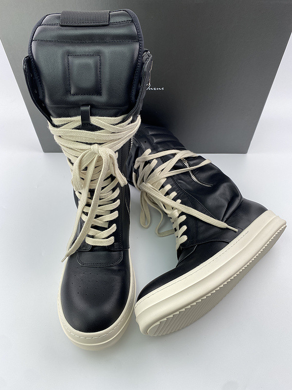 RO Sneakers