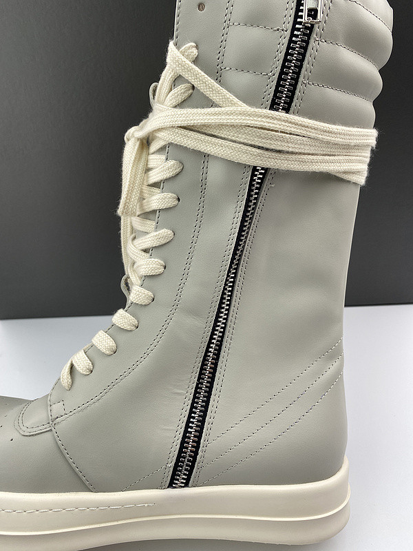 RO Sneakers