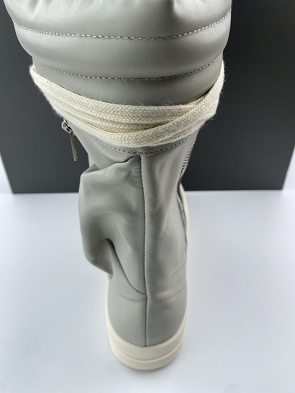 RO Sneakers