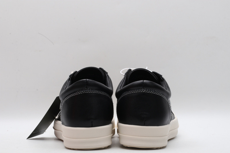 RO Low Sneakers