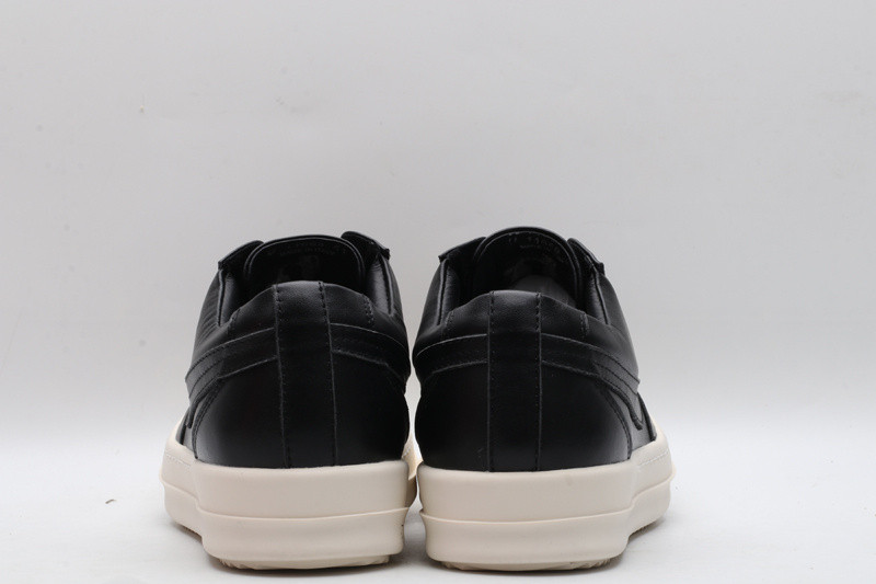 RO Low Sneakers