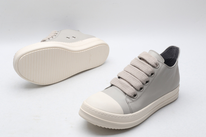 RO Sneakers