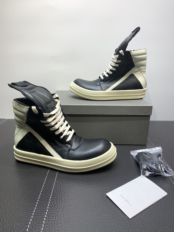 RO Sneakers