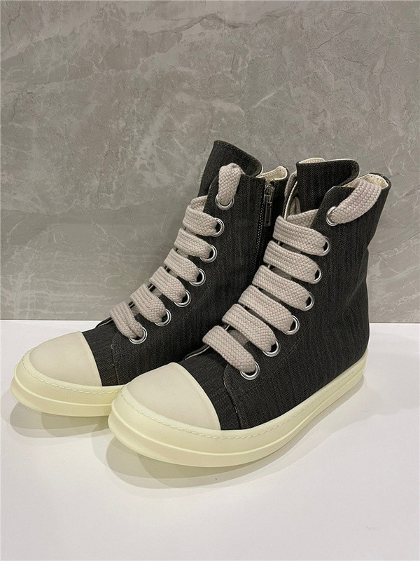 RO Sneakers