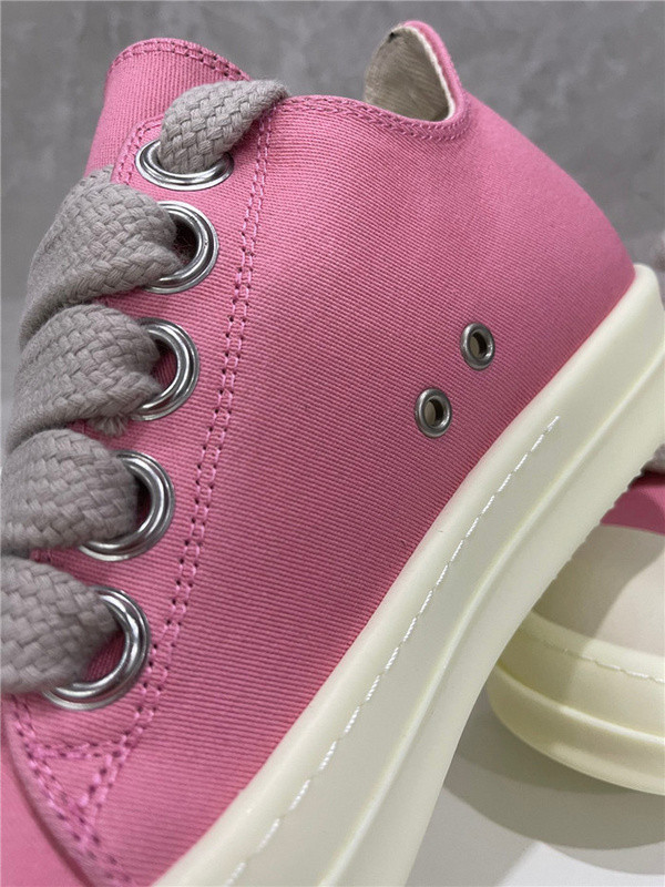 RO Sneakers