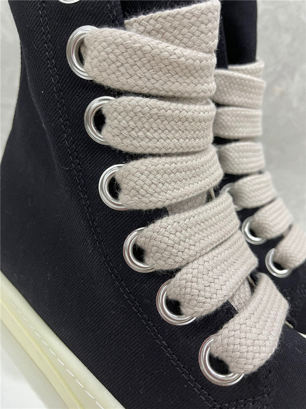 RO Sneakers