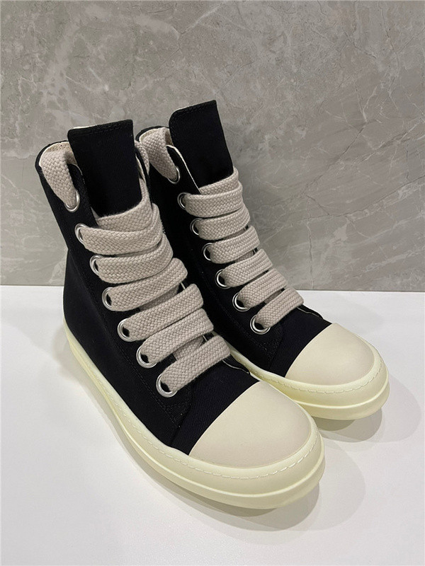 RO Sneakers