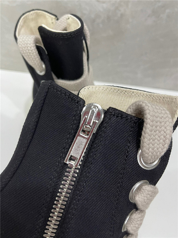 RO Sneakers