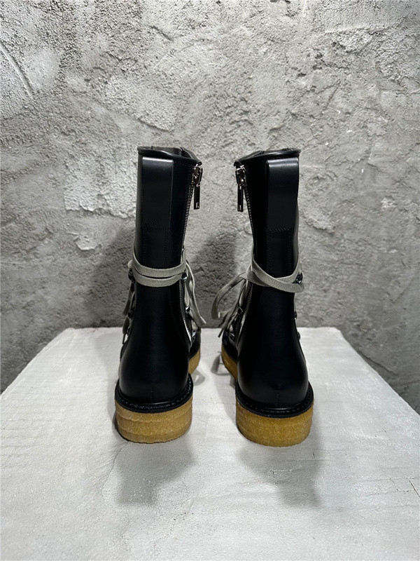 RO Sneakers