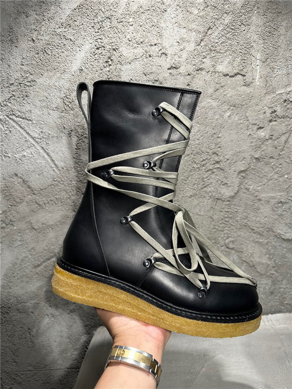 RO Sneakers