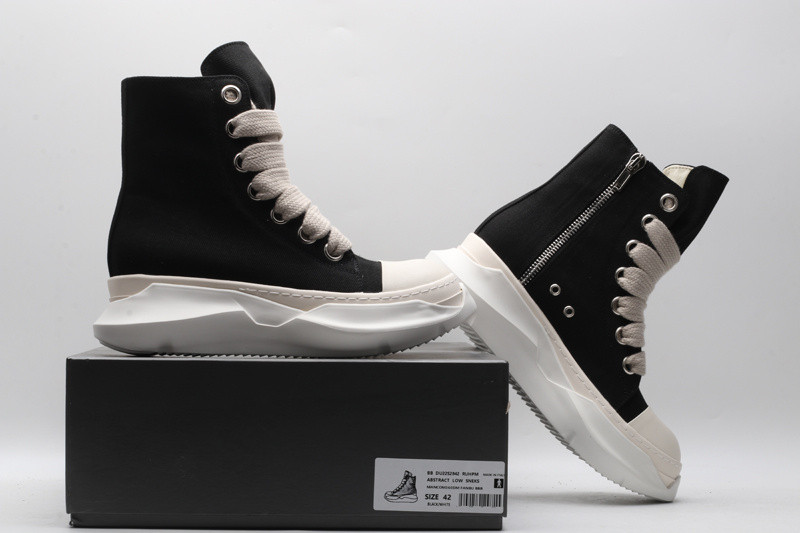 RO Sneakers